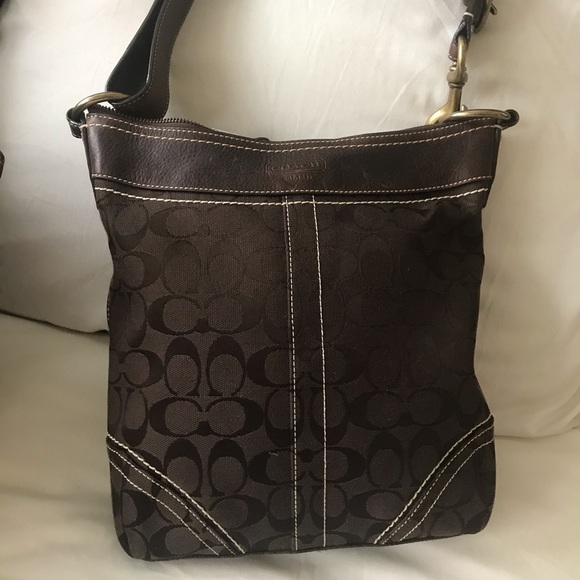 Coach Handbags - Authentic Coach Handbag
